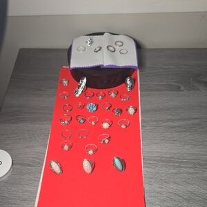 Elegant Silver and Turquoise Women's Ring